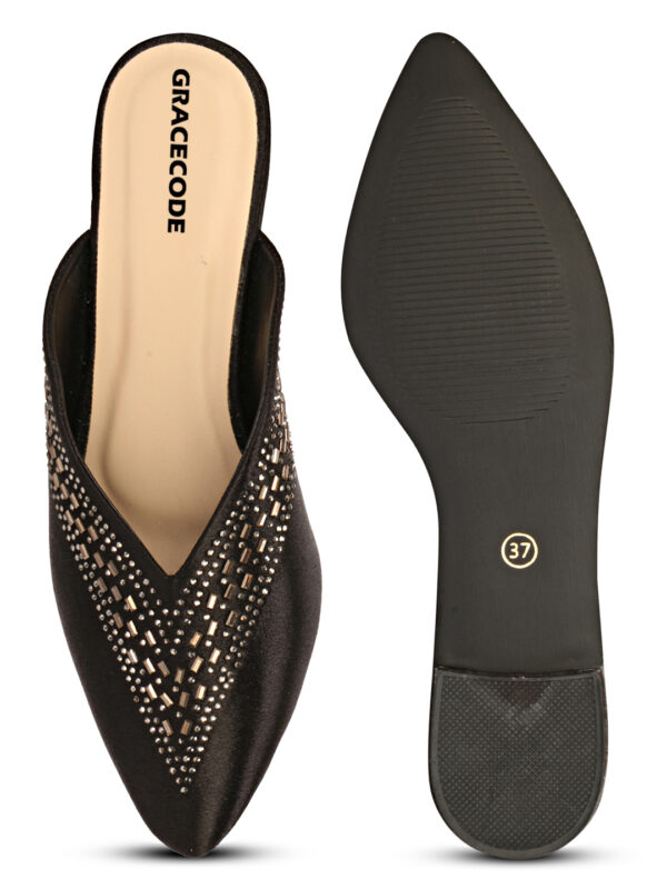 Black Closed-Toe Flat Mule - Image 3