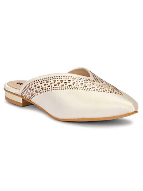 White Closed-Toe Flat Mule - Image 6